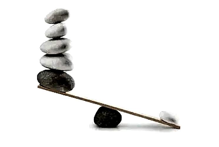 Balance von Steinen auf einer Wippe